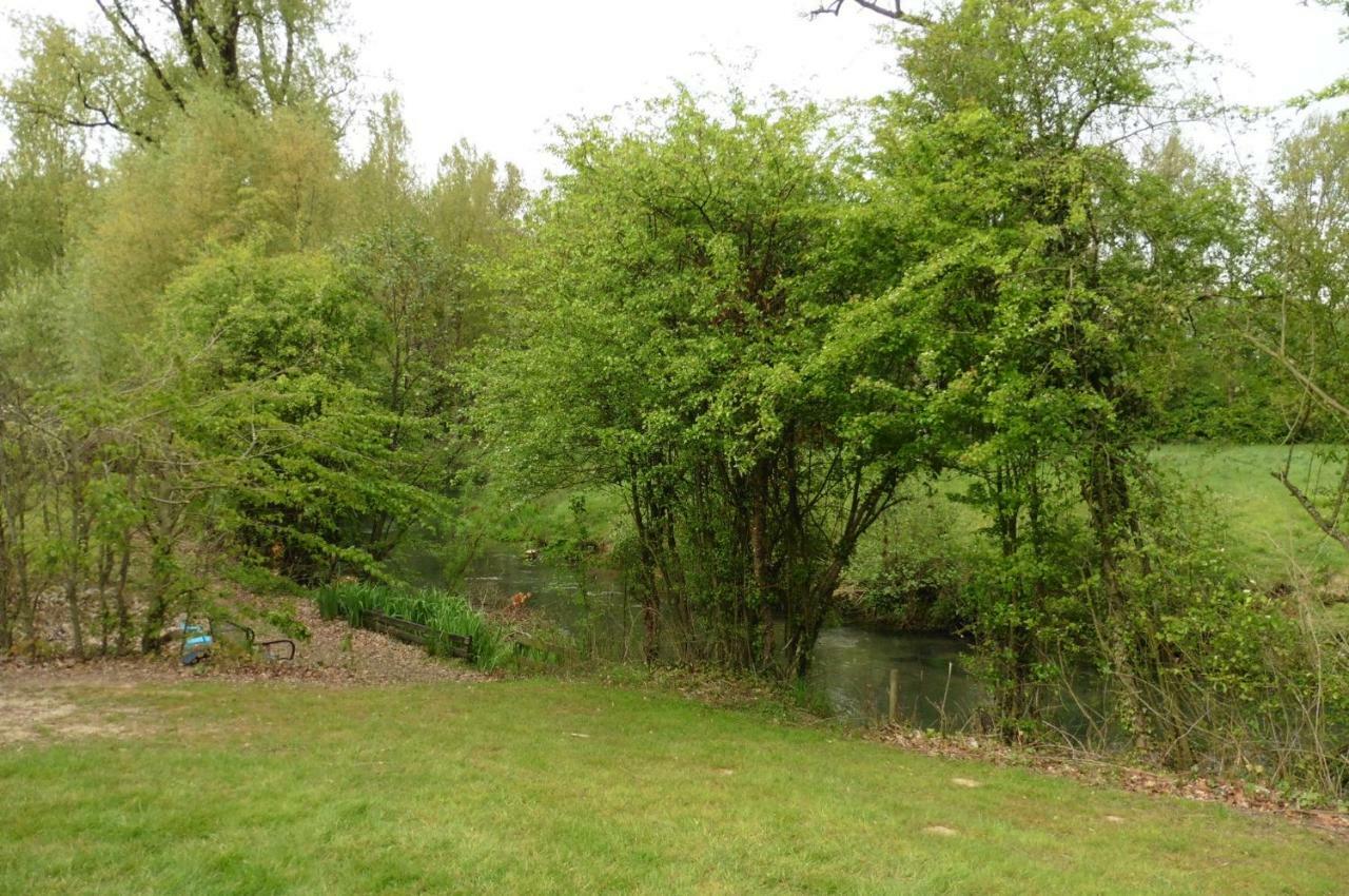 Au Fil De L'Eau Villa Conchy-sur-Canche ภายนอก รูปภาพ